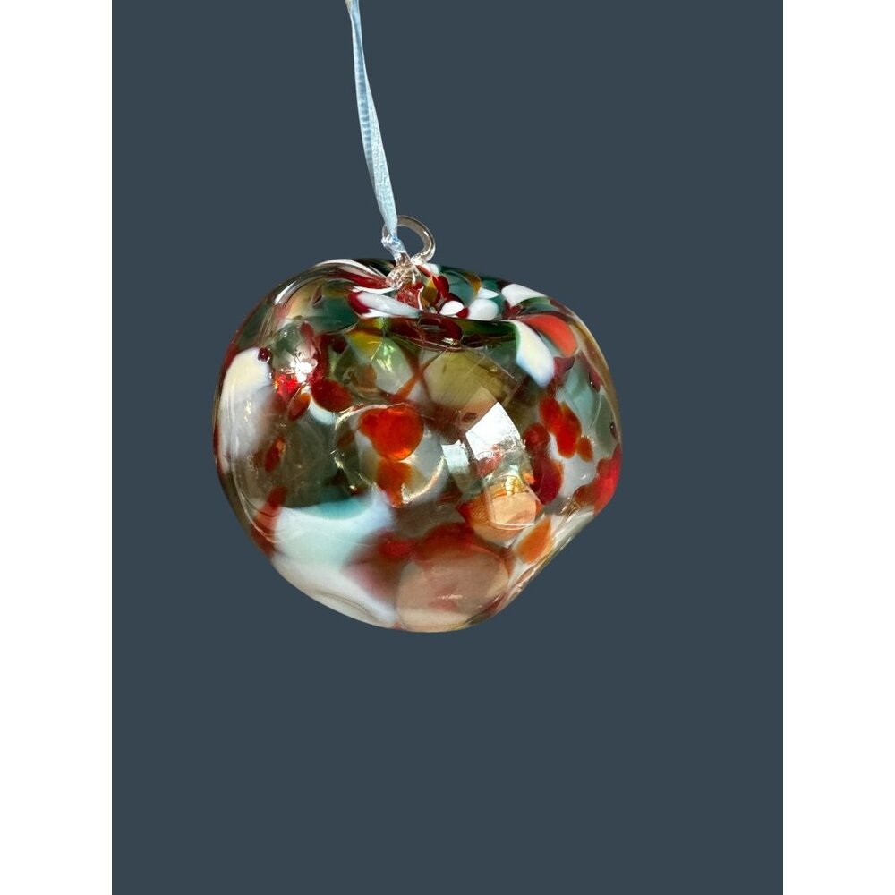 Hand Blown Art Glass Apple Ornament Hot Glass 2015 Bruised Apple Design 4" - Picture 3 of 9